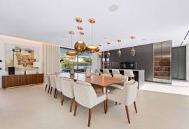 Quinta do Lago – luxury 7-bedroom villa near beach and lake