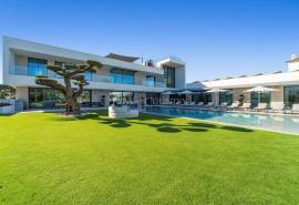 Quinta do Lago – luxury 7-bedroom villa near beach and lake