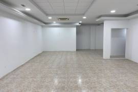 Commercial property Álava El Pilar