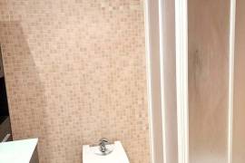 Sale and rental of a flat in Campello (Alicante).