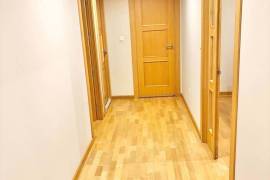 Sale and rental of a flat in Campello (Alicante).