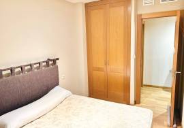 Sale and rental of a flat in Campello (Alicante).