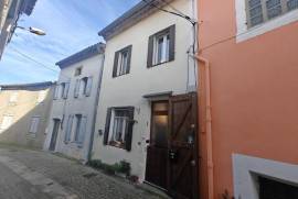 Duplex Apartment With Garage