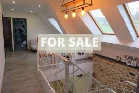 Detached Country House with Open Views