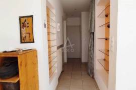 Town House with Neat Garden Town House with Neat Garden