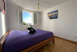 Glorious Villa with Lovely Garden Glorious Villa with Lovely Garden