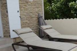 Lovely Villa with Pool in Parkland Gardens Lovely Villa with Pool in Parkland Gardens