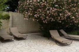 Lovely Villa with Pool in Parkland Gardens Lovely Villa with Pool in Parkland Gardens