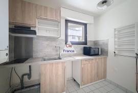 Paris Apartment with Garden in 18th Arrondissement Paris Apartment with Garden in 18th Arrondissement