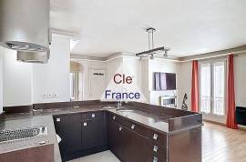 Paris Apartment in 18th Arrondissement Paris Apartment in 18th Arrondissement