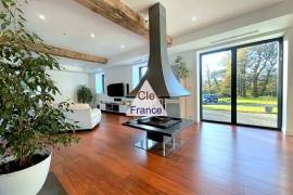 Large Detached Country House, Ideal Family Home