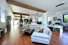 Large Detached Country House, Ideal Family Home