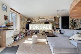 Detached Country House with Open Views