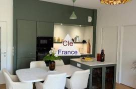 Apartment with Large Terrace, Balcony Apartment with Large Terrace, Balcony