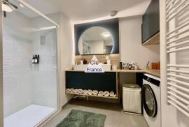 Apartment with Views from Balconies Apartment with Views from Balconies