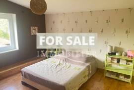 Town House with Neat Garden Town House with Neat Garden