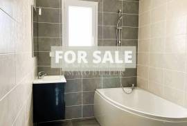 Recently Built Detached Villa with Garden Recently Built Detached Villa with Garden