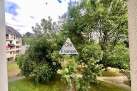 Duplex Apartment with Lovely View from Balcony