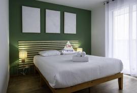 Apartment in Heart of Town Apartment in Heart of Town