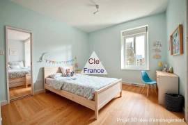 Beautiful Town House with Courtyard Garden Beautiful Town House with Courtyard Garden