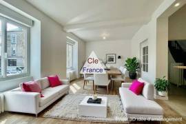 Beautiful Town House with Courtyard Garden Beautiful Town House with Courtyard Garden