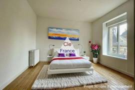 Beautiful Town House with Courtyard Garden Beautiful Town House with Courtyard Garden