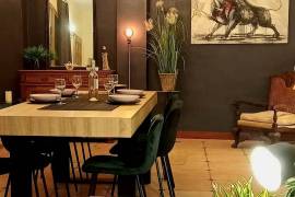 Beautiful Character House with Courtyard Garden Beautiful Character House with Courtyard Garden