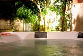 Beautiful Character House with Courtyard Garden Beautiful Character House with Courtyard Garden