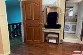 Beautiful 3-Storey House in Phrom Phong - 4 Bedrooms and 6 Bathrooms for Sale in Phrom Phong Area of Bangkok