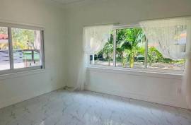 16400 NW 82nd Court 3, Miami Lakes, FL 33016