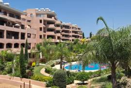 4 Bedroom Villa - Universal, Paphos