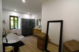 10 room, 410m2 House for sale in Gabian - 399 000 € * 10 room, 410m2 House for sale in Gabian - 399 000 € *