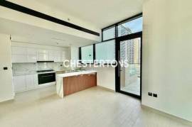 Private Pool | Fully Fitted Kitchen | Vacant