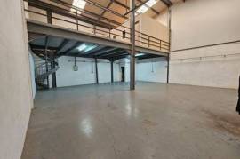 Warehouse with mezzanine level for rent in the Industrial area of Pyla in Larnaca