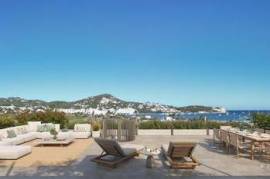 TALAMANCA 84 | Marina Botafoch, Ibiza