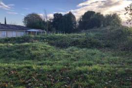 TERRAIN CONSTRUCTIBLE NON VIABILISE 655 m2 2ème LIGNE