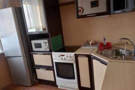 Сдам двухкомнатную (2-комн.) квартиру, Парашютная ул, 82А, Красноярск г