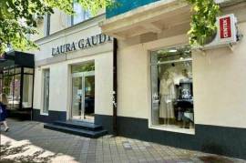 Торговое помещение с Арендатором.