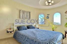 4 Bedroom Villa For Sale