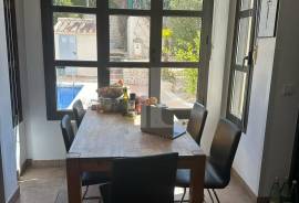 4 Bedrooms - Villa - For Sale