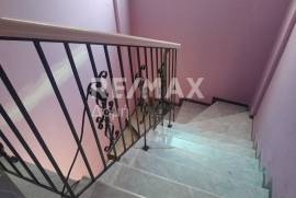 Maisonette 218 sq.m for sale