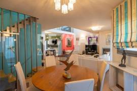 Building 540 sq.m for sale