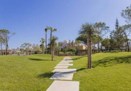 Exceptional 2 Bedroom Apartment with Sea View near Dona Ana Beach