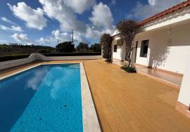 Charming Villa with Swimming Pool Located between Luz and Burgau