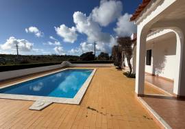 Charming Villa with Swimming Pool Located between Luz and Burgau