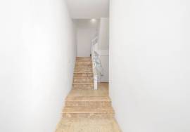 Renovated building with two 2 bedroom apartments in Portimão