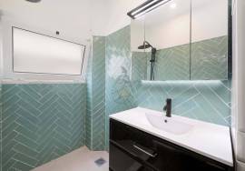 Renovated building with two 2 bedroom apartments in Portimão