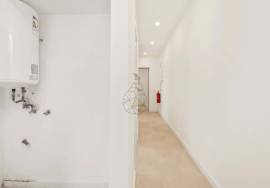 Renovated building with two 2 bedroom apartments in Portimão