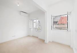 Renovated building with two 2 bedroom apartments in Portimão