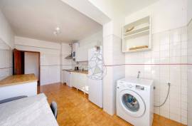 Spacious 2 bedroom apartment with 92 m2 in Três Bicos in Portimão